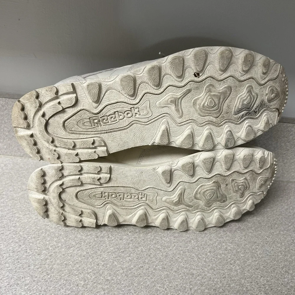 Reebok Men's Classic Leather Cordura White/cream Sneakers Size 11 EUC‎